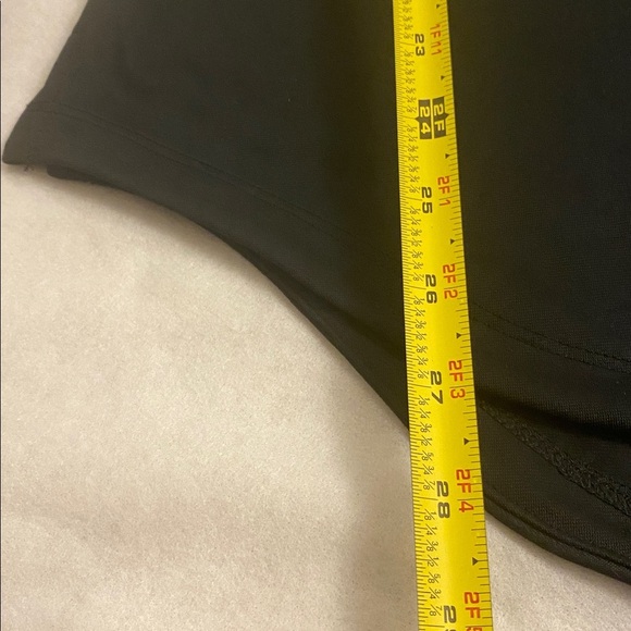 NFL New Orleans Saints Women's Nike Dri-Fit Long Sleeve Shirt  NWT Size Medium - Picture 4 of 11